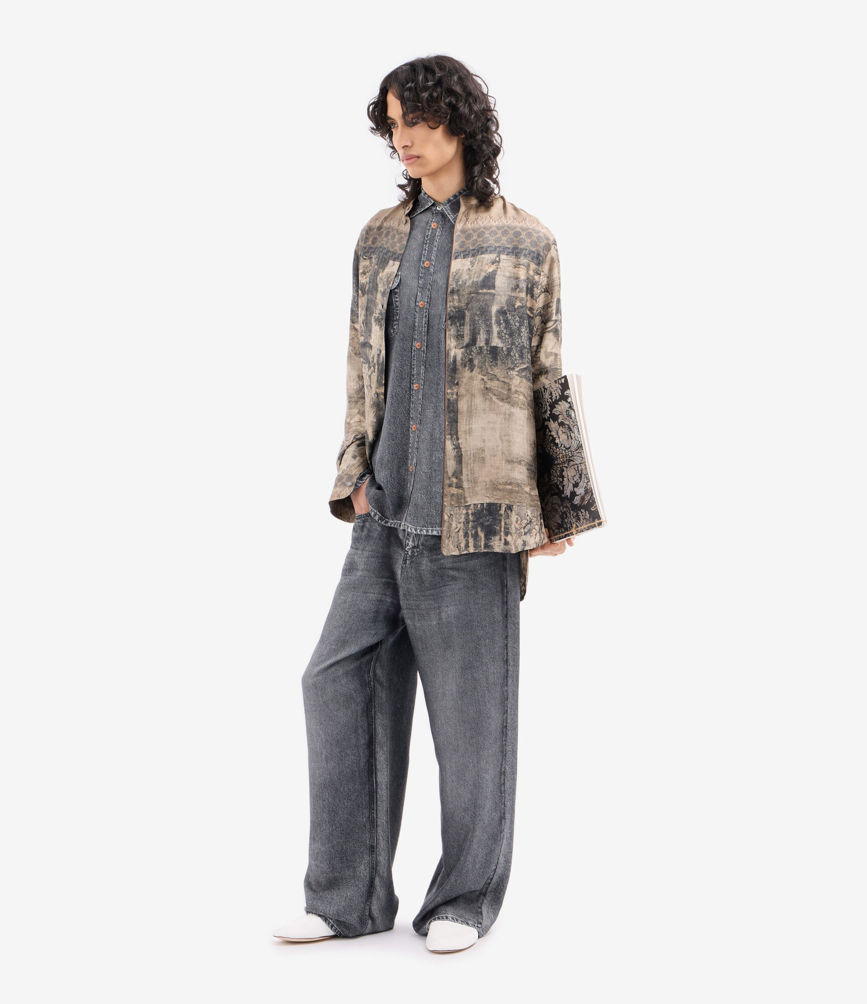 ALOE Longsleeve Shirt Silk Faux-Denim in BLACK DENIM | Pierre