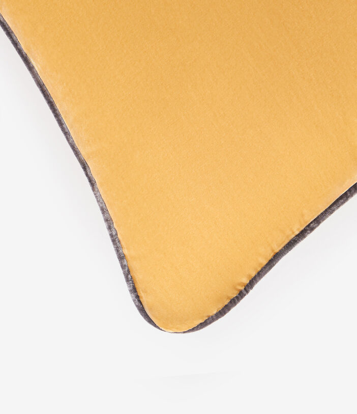 Pierre Louis Mascia KANPUR Cushion Viscose Velvet Silk 40x40 BISCOTTO KANPURU040X040CU069VIBISCOTTO